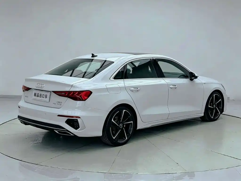 Audi A3 2023 A3L Limousine 35 TFSI fashionable and sporty купить на сайте DeffCars