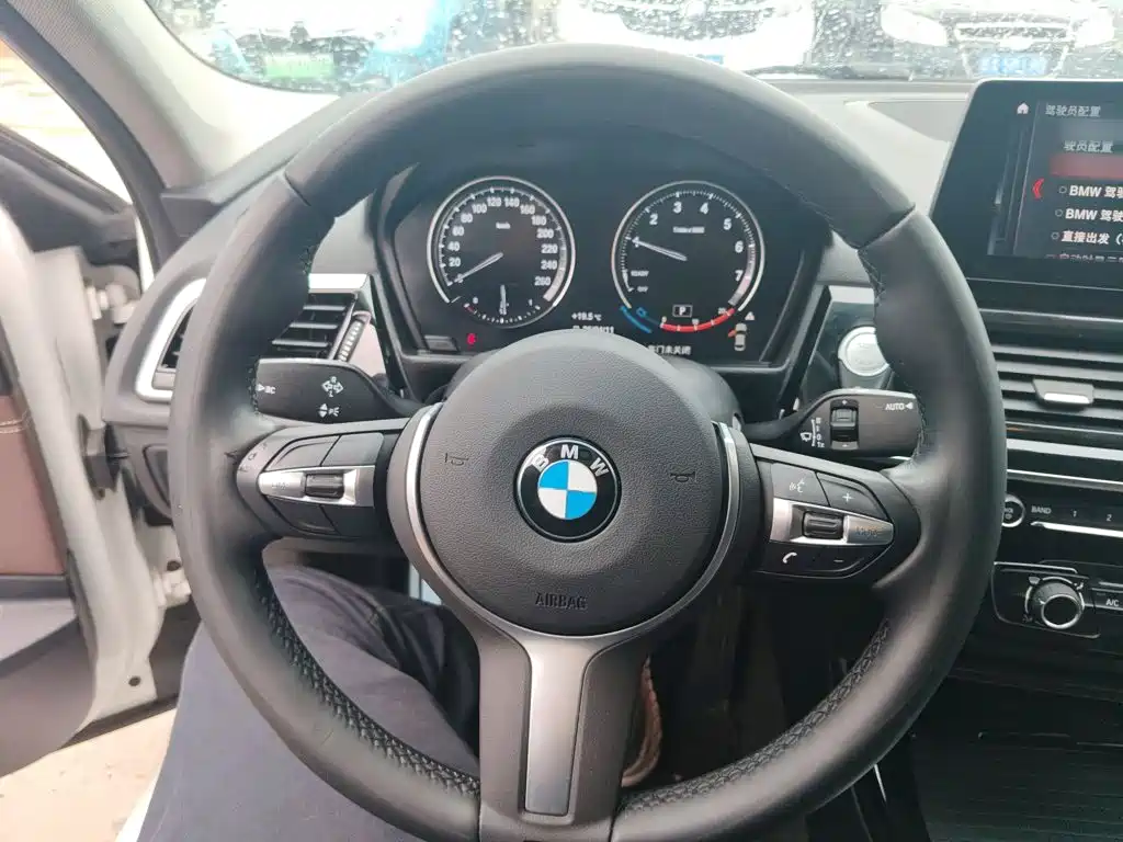 BMW 1 Series 2021 facelift 125i M Sports Night Edition купить на сайте DeffCars