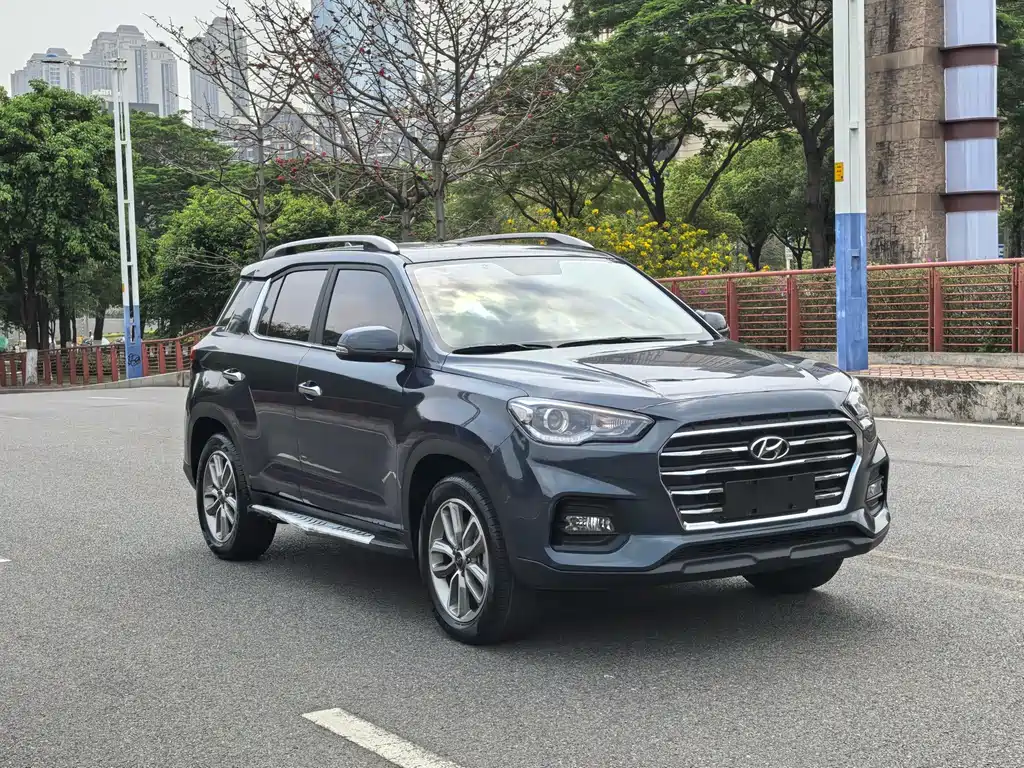 Beijing Hyundai ix35 2019 2.0L automatic two-wheel drive Zhiyong·Enjoy Edition National VI купить на сайте DeffCars