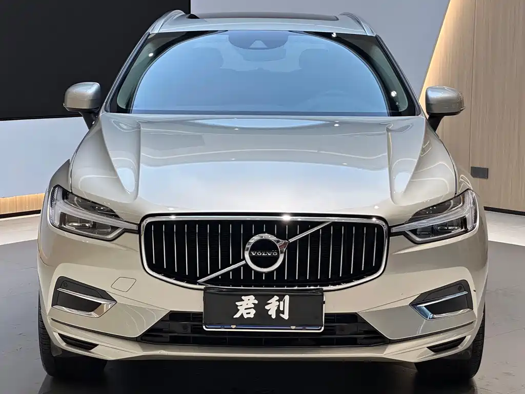 Volvo XC60 2020 T5 four-wheel drive Zhiyuan Deluxe Edition купить на сайте DeffCars
