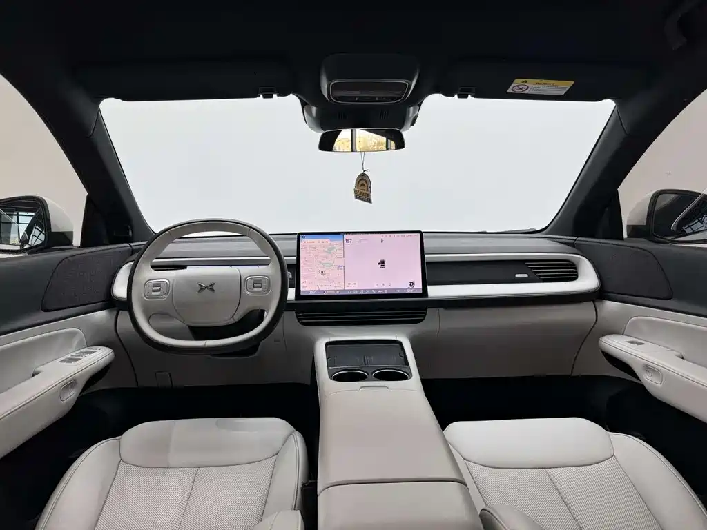 Xpeng G6 2023 model 580 long battery life Max купить на сайте DeffCars