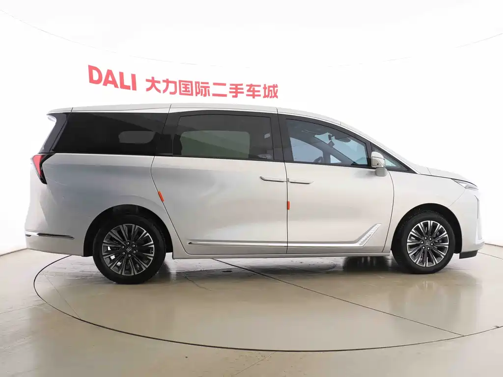 Buick GL8 2025 Lu Zun Smart Edition купить на сайте DeffCars