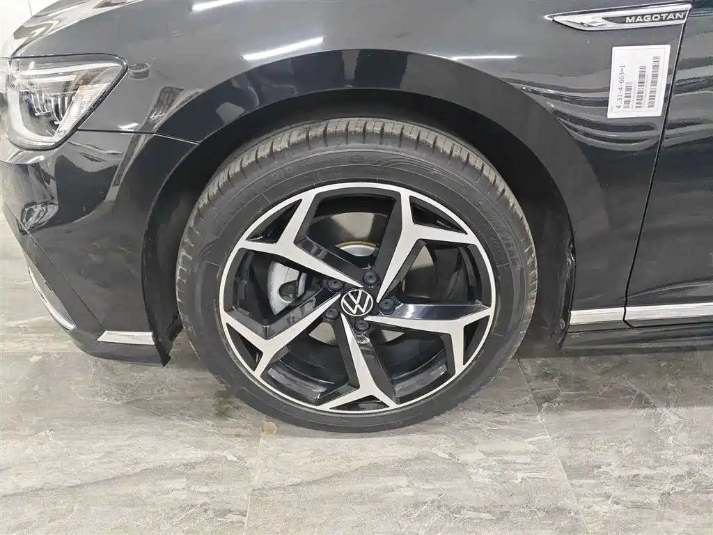 Magotan 2023 2 million commemorative edition 280TSI DSG leading model купить на сайте DeffCars