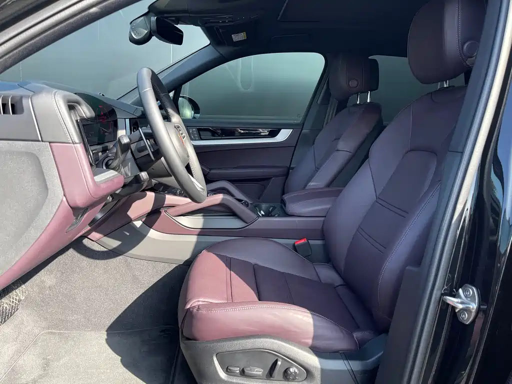 Cayenne 2025 Cayenne 3.0T купить на сайте DeffCars