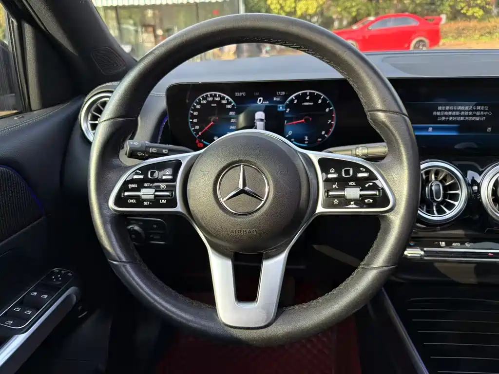 Mercedes-Benz GLB 2020 GLB 200 Dynamic купить на сайте DeffCars