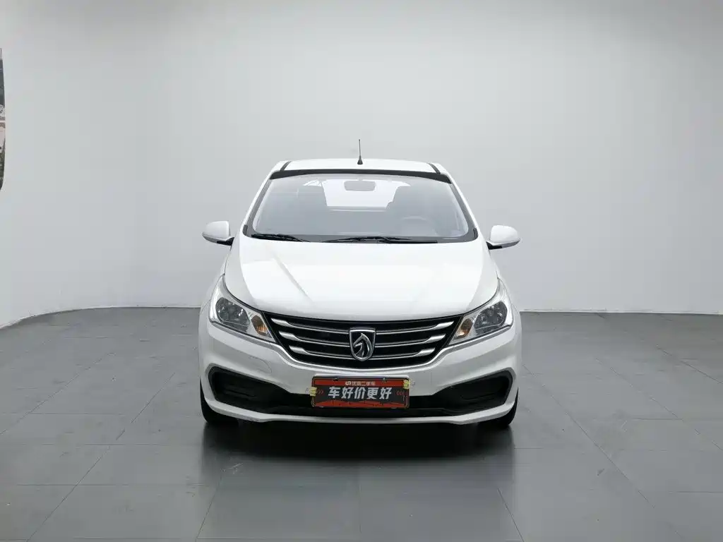 Baojun 310 2016 1.2L manual comfort model купить на сайте DeffCars