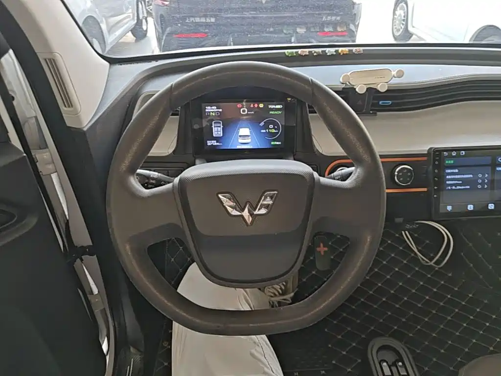 Hongguang MINIEV 2020 Yuexiang model ternary lithium купить на сайте DeffCars