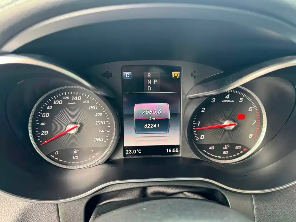 Mercedes-Benz GLC 2019 GLC 260 4MATIC Dynamic купить на сайте DeffCars