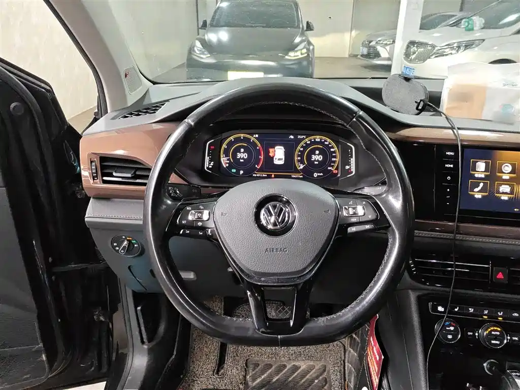Tuyue 2020 facelift 330TSI four-wheel drive flagship version National VI купить на сайте DeffCars