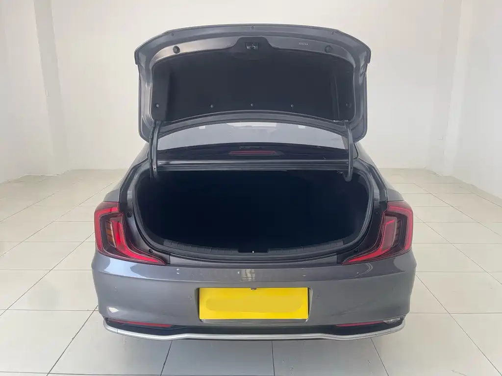 Mingtu 2021 1.8L CVT LUX Premium Edition купить на сайте DeffCars