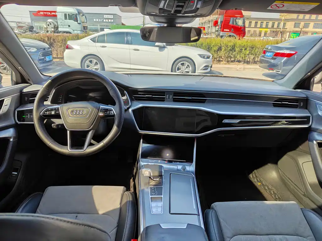 Audi A6L 2023 45 TFSI Premium Dynamic Model купить на сайте DeffCars