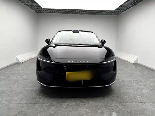 Luxeed R7 2024 pure electric 802km Max купить на сайте DeffCars