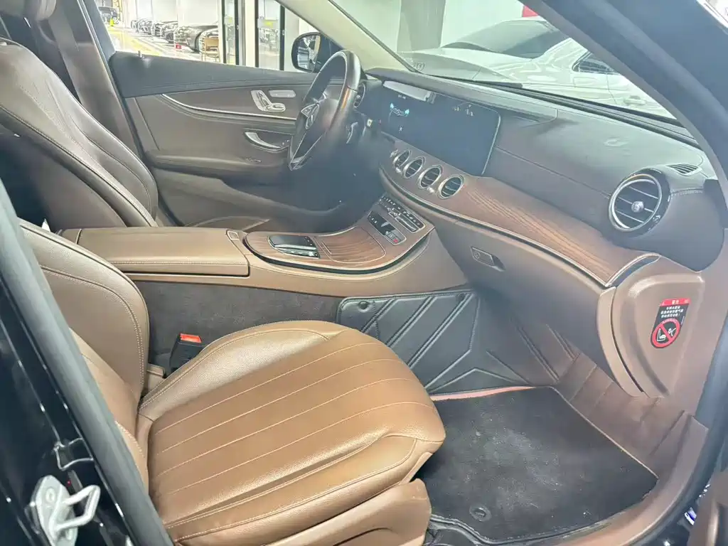 Mercedes-Benz E-Class 2023 facelift E 300 L luxury model купить на сайте DeffCars