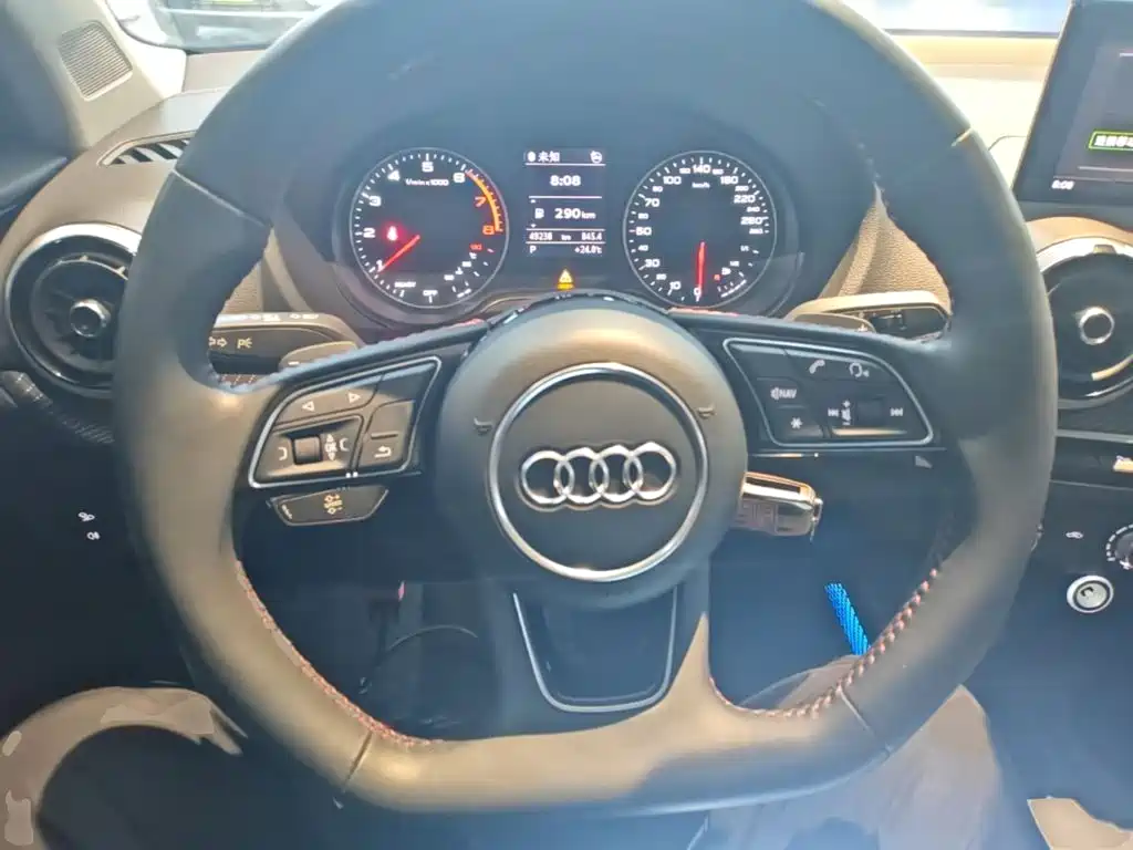 Audi Q2L 2022 35 TFSI aggressive and dynamic model купить на сайте DeffCars