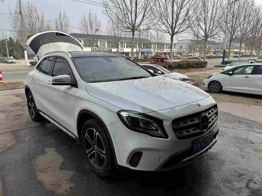 Mercedes-Benz GLA 2017 GLA 200 Fashion Model купить на сайте DeffCars