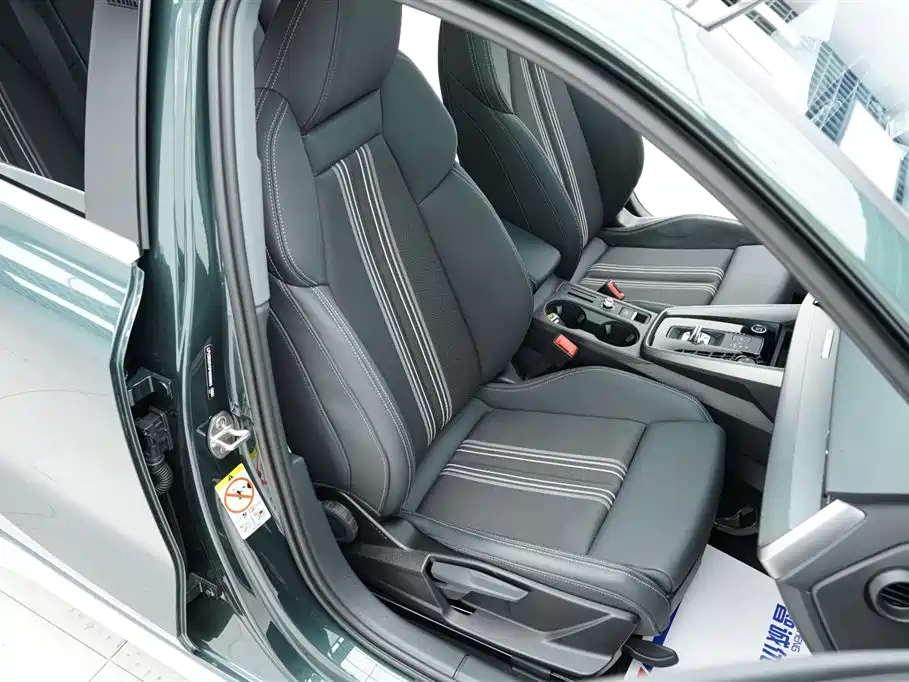 Audi A3 2023 facelift Sportback 35 TFSI stylish and sporty купить на сайте DeffCars