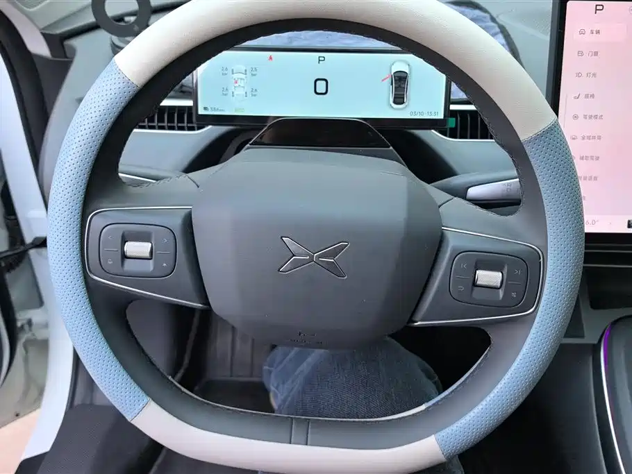 Xpeng MONA M03 2025 model 600 long battery life Max купить на сайте DeffCars