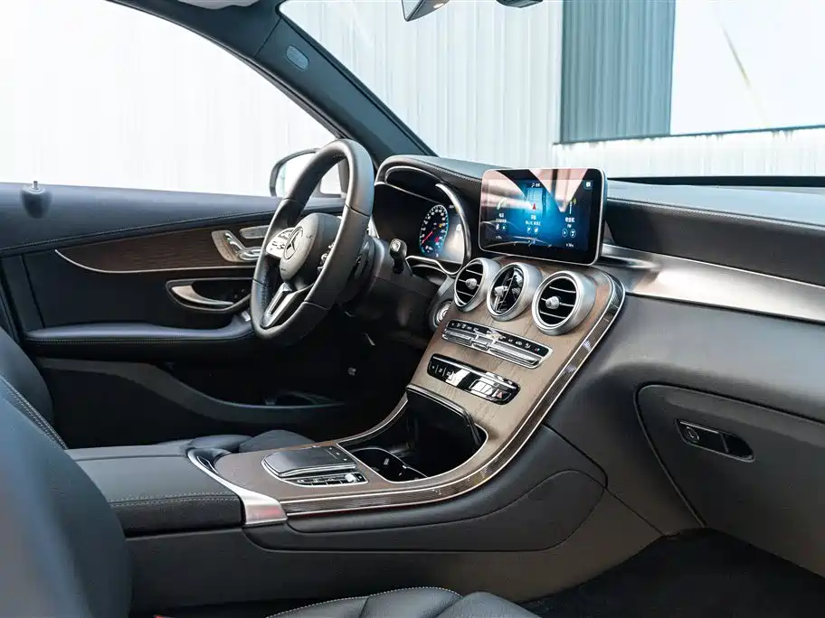 Mercedes-Benz GLC 2022 facelift GLC 300 L 4MATIC Dynamic Edition купить на сайте DeffCars