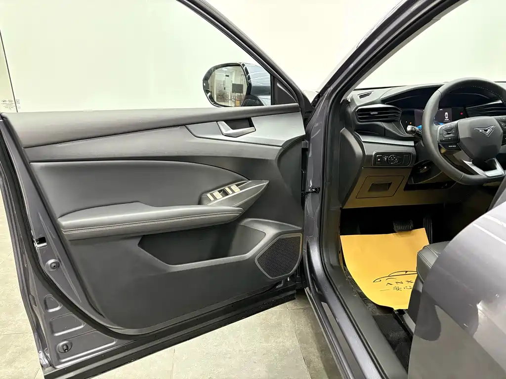 Kaiyi Kunlun 2026 model 1.5T plateau version 5 seats купить на сайте DeffCars
