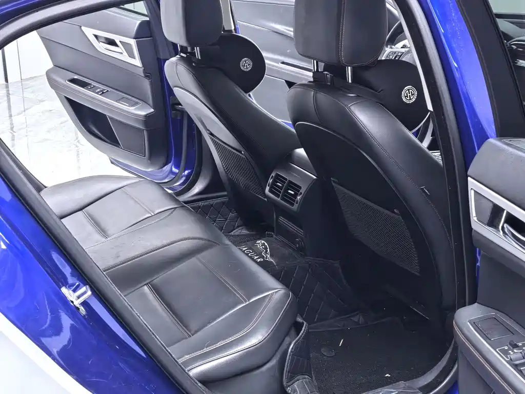 Jaguar XEL 2018 2.0T 200PS first limited edition купить на сайте DeffCars