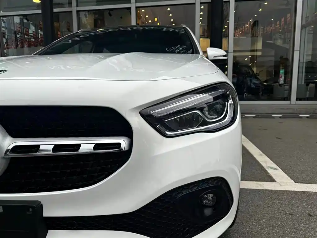 Mercedes-Benz GLA 2023 GLA 200 купить на сайте DeffCars