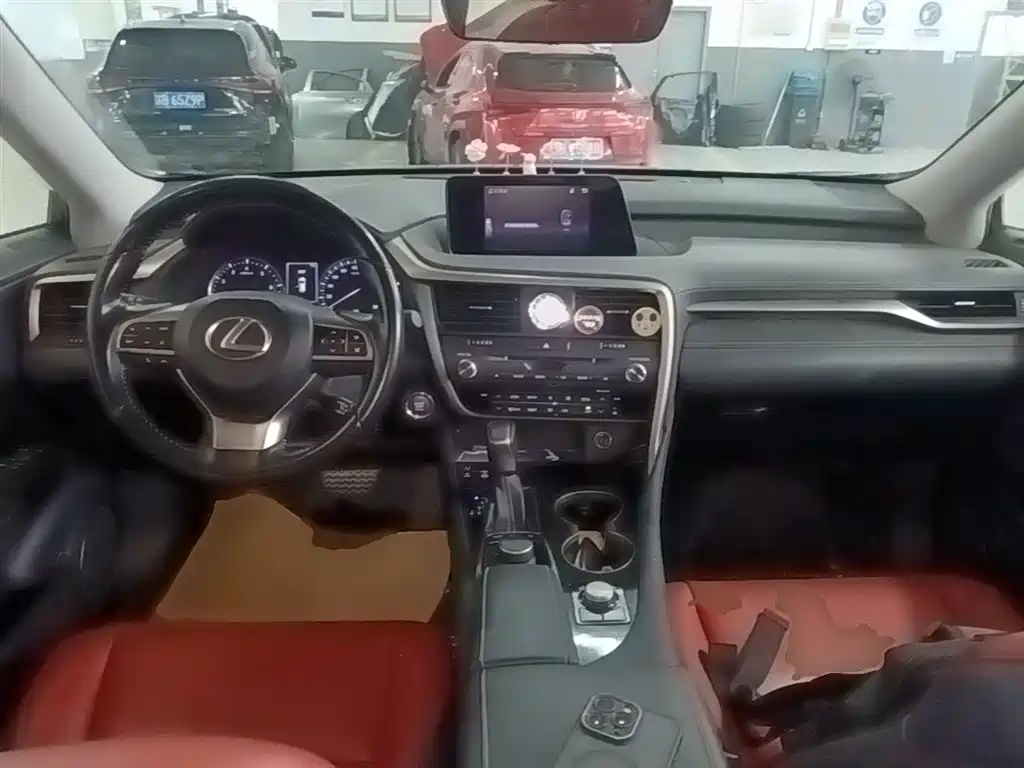Lexus RX 2016 300 2WD Elite Edition National V купить на сайте DeffCars