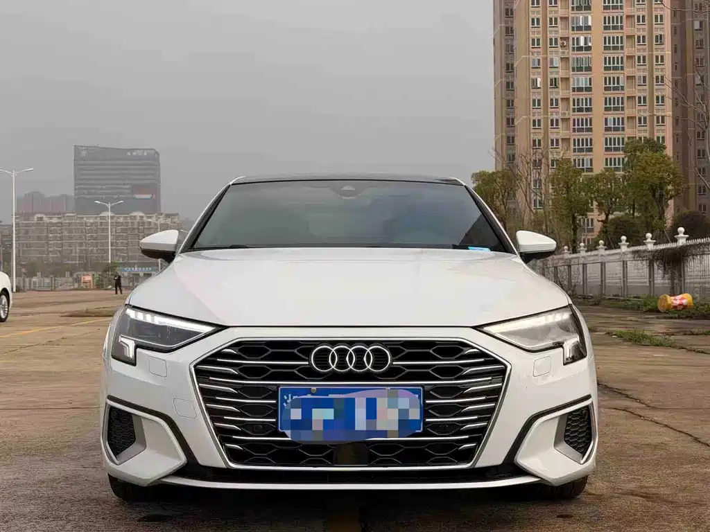 Audi A3 2023 Sportback 35 TFSI stylish and sporty купить на сайте DeffCars