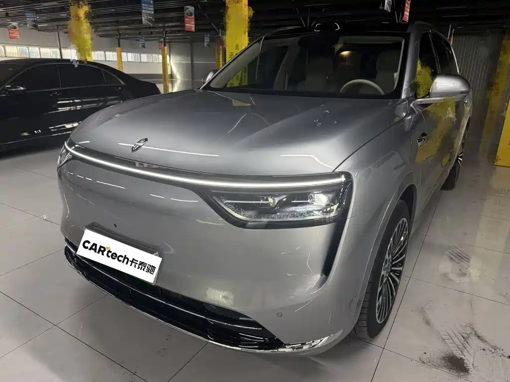 Wenjie M8 2025 extended range Ultra version 53.4kWh 6-seater version (192-line lidar) купить на сайте DeffCars