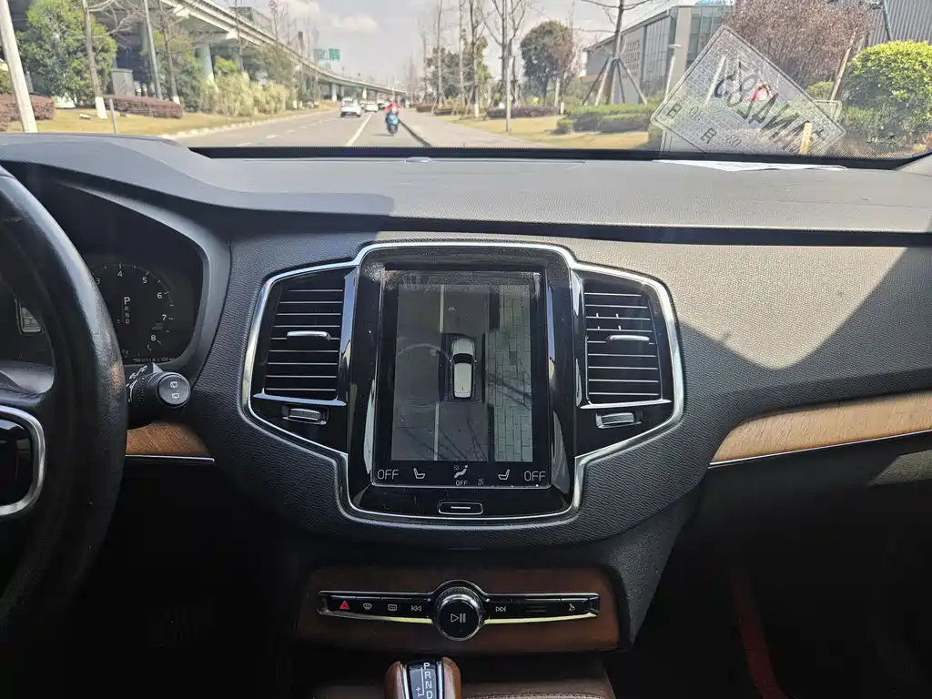 Volvo XC90 2018 T6 Zhiya Edition 7 seats купить на сайте DeffCars