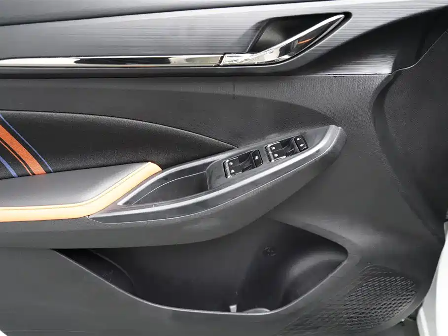 Changan Auchan X5 2022 Sports Edition 1.5T DCT Tornado Charge купить на сайте DeffCars