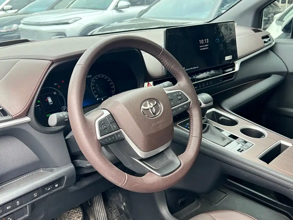 Grevia 2024 2.5L hybrid premium PLUS four-wheel drive version купить на сайте DeffCars