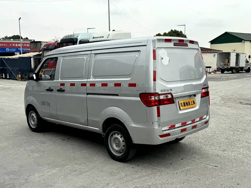 Hiace X30 2024 1.5L wealth van 2/5 seats front air conditioner купить на сайте DeffCars