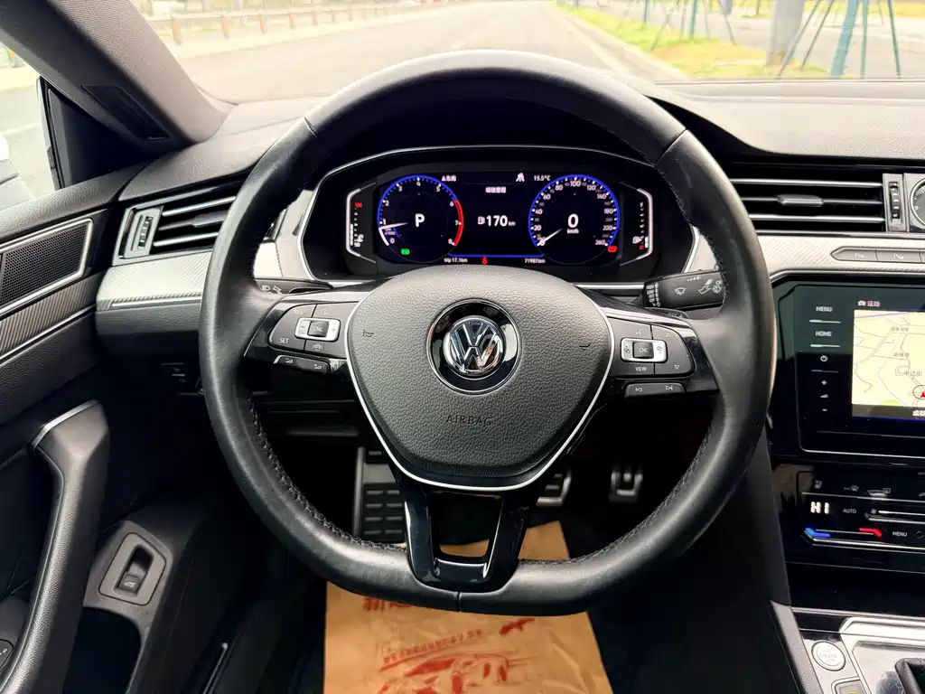 FAW-Volkswagen CC 2020 330TSI Charming Edition National VI купить на сайте DeffCars