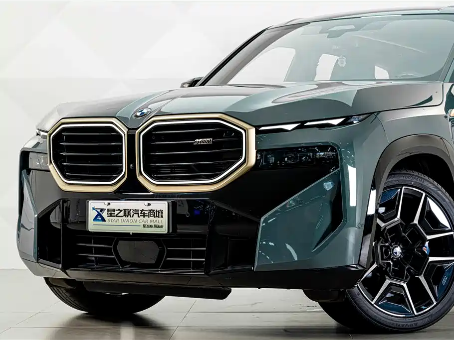 BMW XM 2023款 基本型 купить на сайте DeffCars