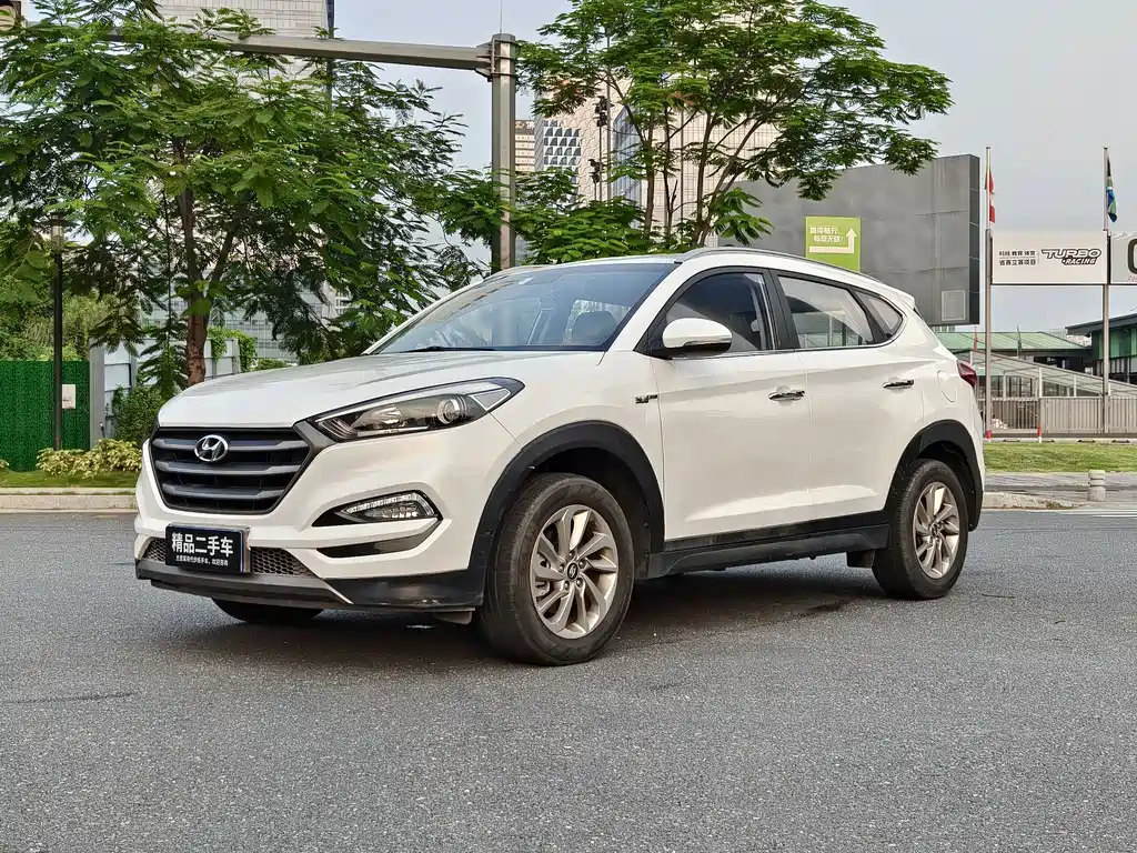 Tucson 2015 1.6T dual-clutch two-wheel drive intelligent model купить на сайте DeffCars