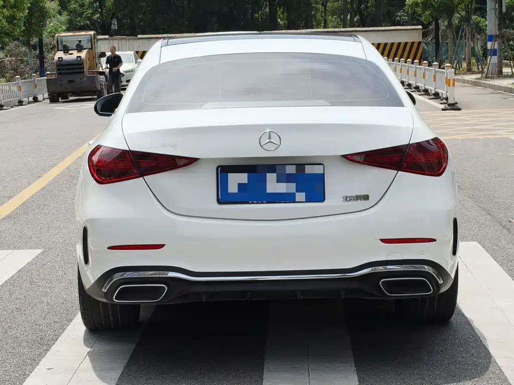 Mercedes-Benz C-Class 2024 facelift C 260 L sports version купить на сайте DeffCars
