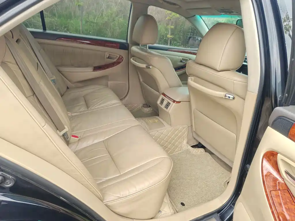 Crown 2007 3.0L Royal Saloon Navigation купить на сайте DeffCars