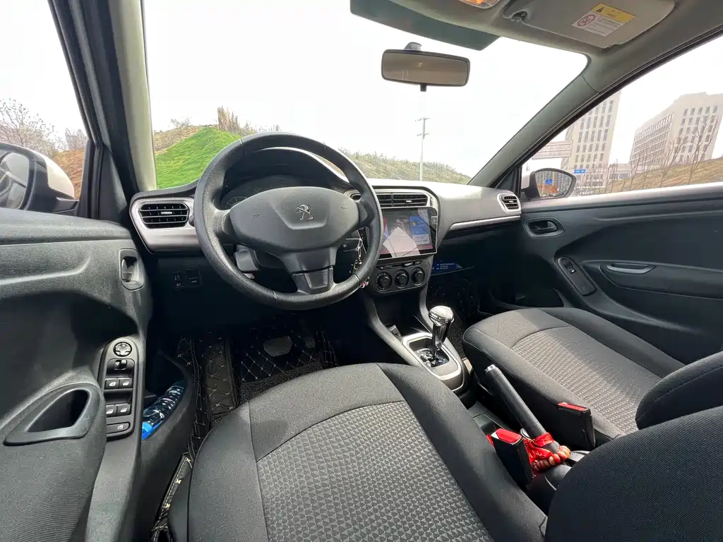 Peugeot 301 2016 1.6L automatic comfort version купить на сайте DeffCars