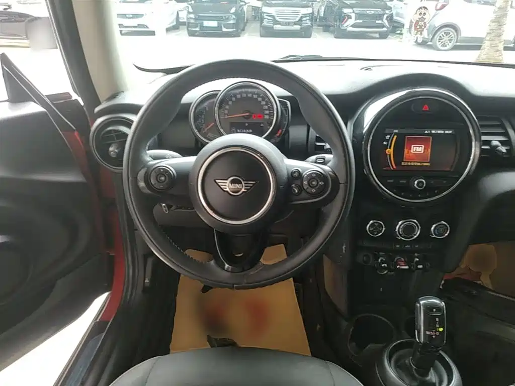 MINI 2021 1.5T ONE купить на сайте DeffCars