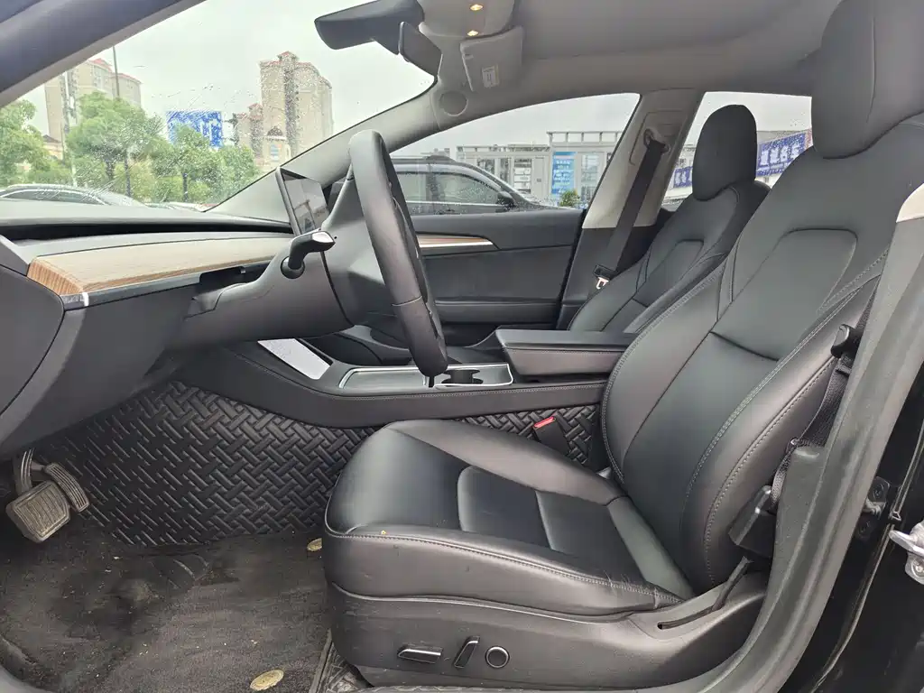Model 3 2022 rear-wheel drive version купить на сайте DeffCars