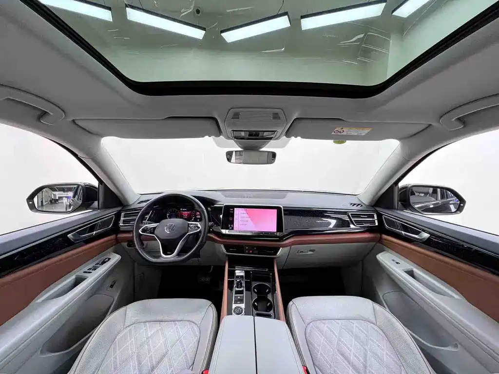 Touron 2022 380TSI four-wheel drive supreme flagship version купить на сайте DeffCars