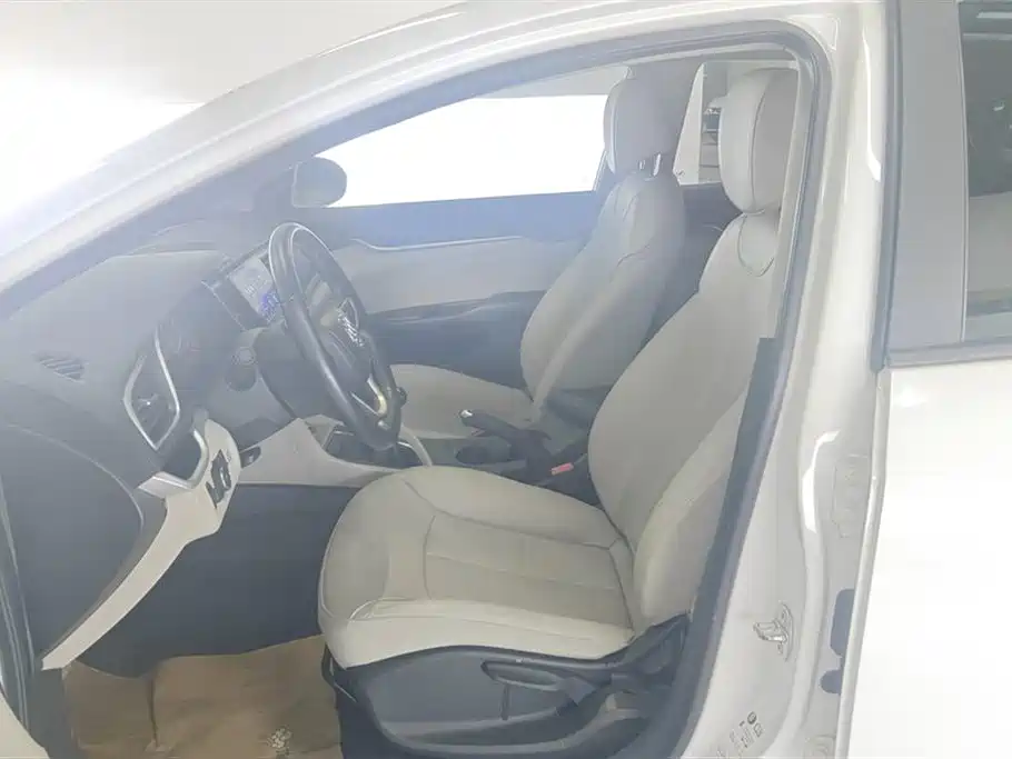 Yinglang 2018 15T Manual Elite National V купить на сайте DeffCars