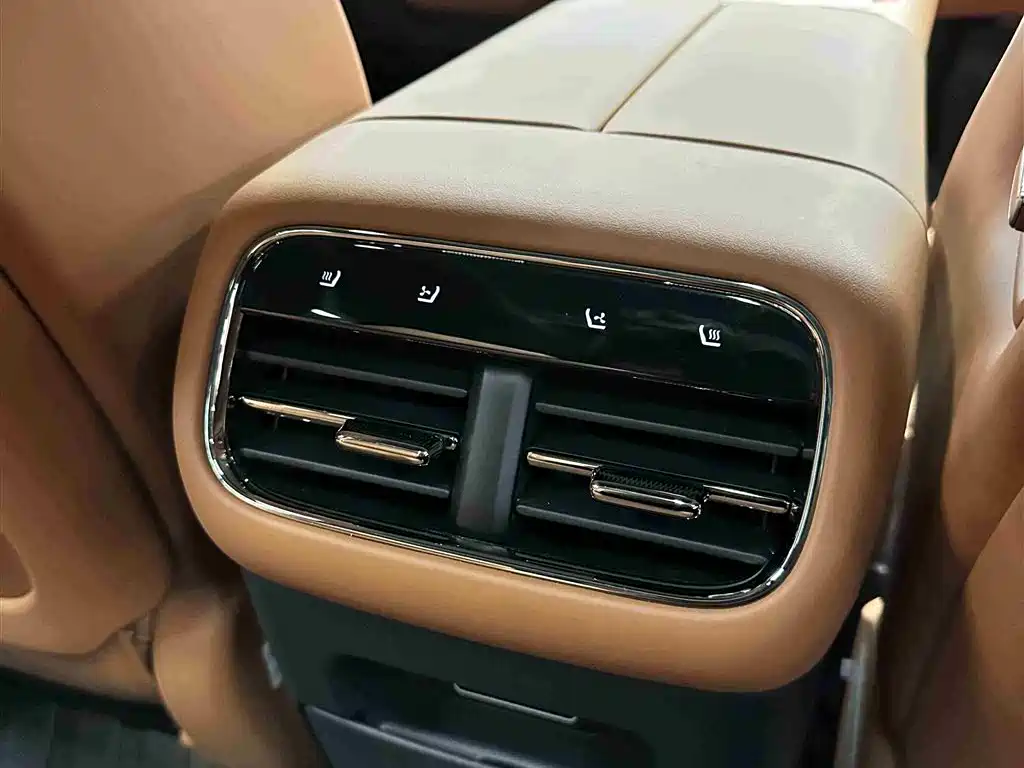 Trumpchi longs for S7 2025 180km Ultra four-wheel drive lidar version купить на сайте DeffCars