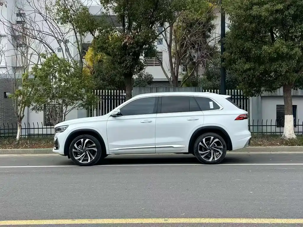 Xingyue L 2024 2.0TD high-power automatic two-wheel drive skyline version купить на сайте DeffCars