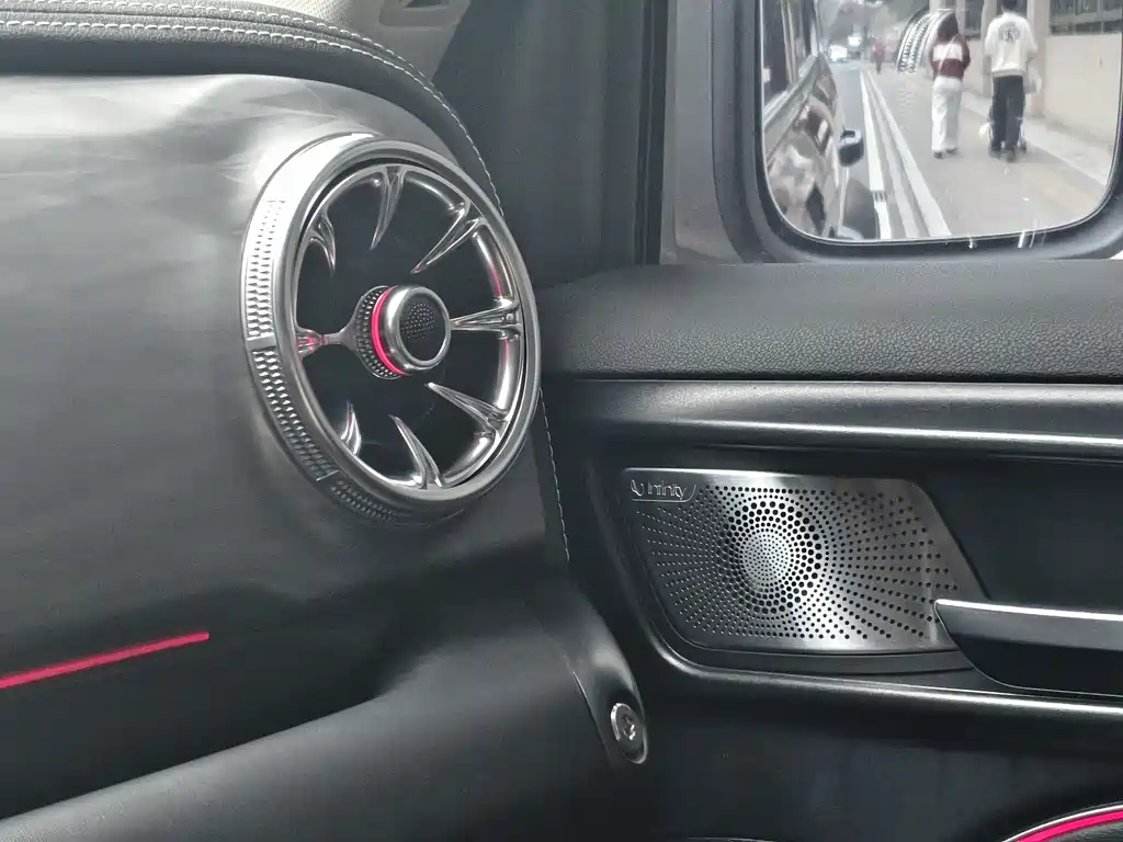 Tank 300 2023 Off-Road Version 2.0T Conqueror купить на сайте DeffCars