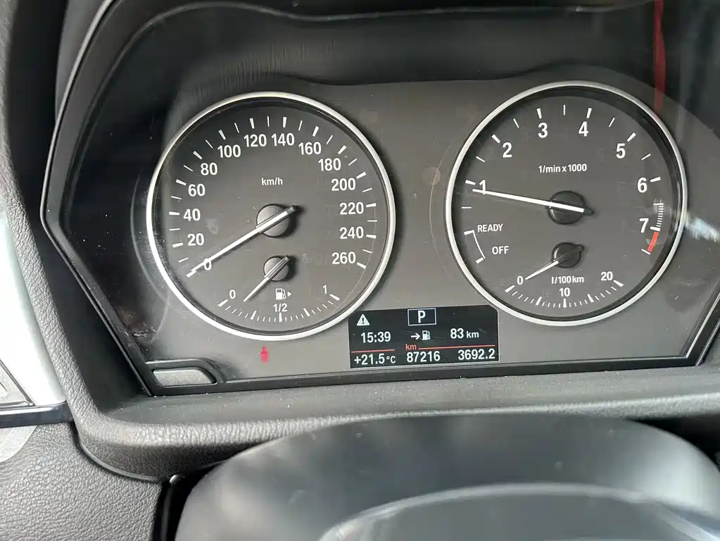 BMW X1 2016 sDrive18Li Exclusive Model купить на сайте DeffCars