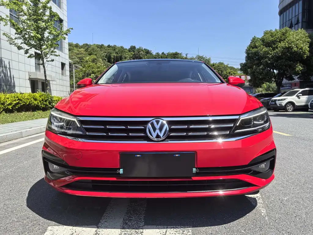 Lingdu 2021 facelift 280TSI DSG comfort version купить на сайте DeffCars