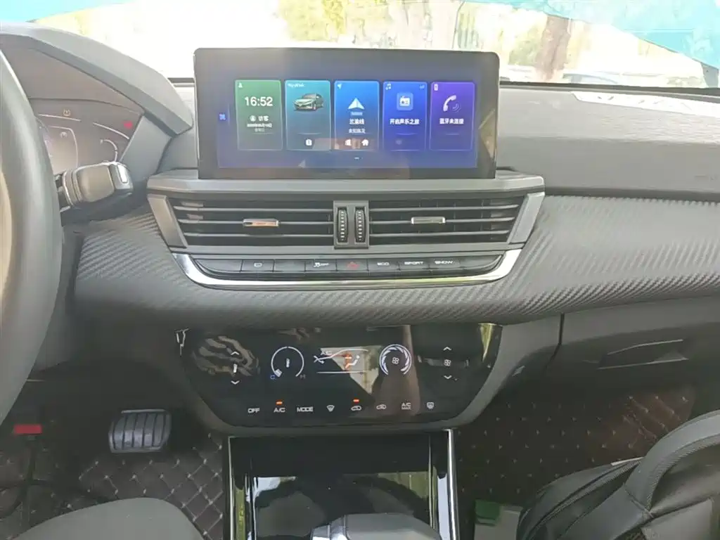 Yixuan 2020 230T automatic dazzling track version купить на сайте DeffCars