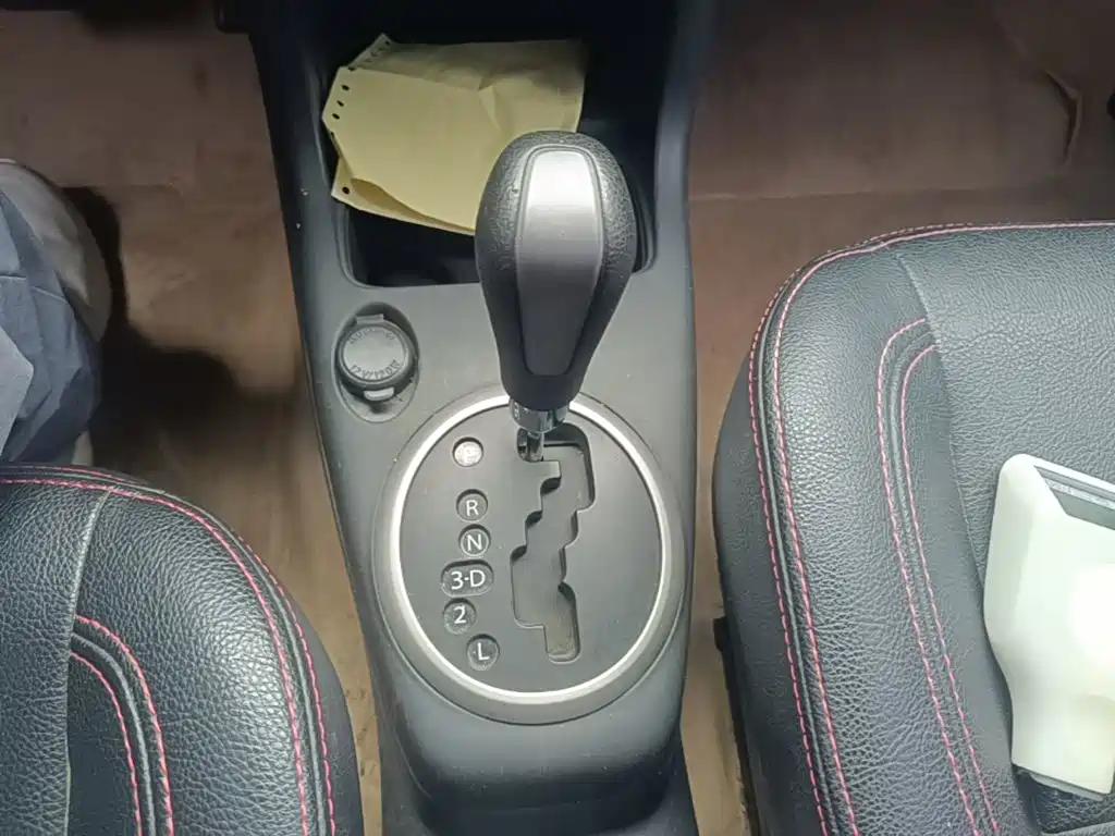Swift 2013 1.5L Automatic 20th Anniversary Limited Edition купить на сайте DeffCars
