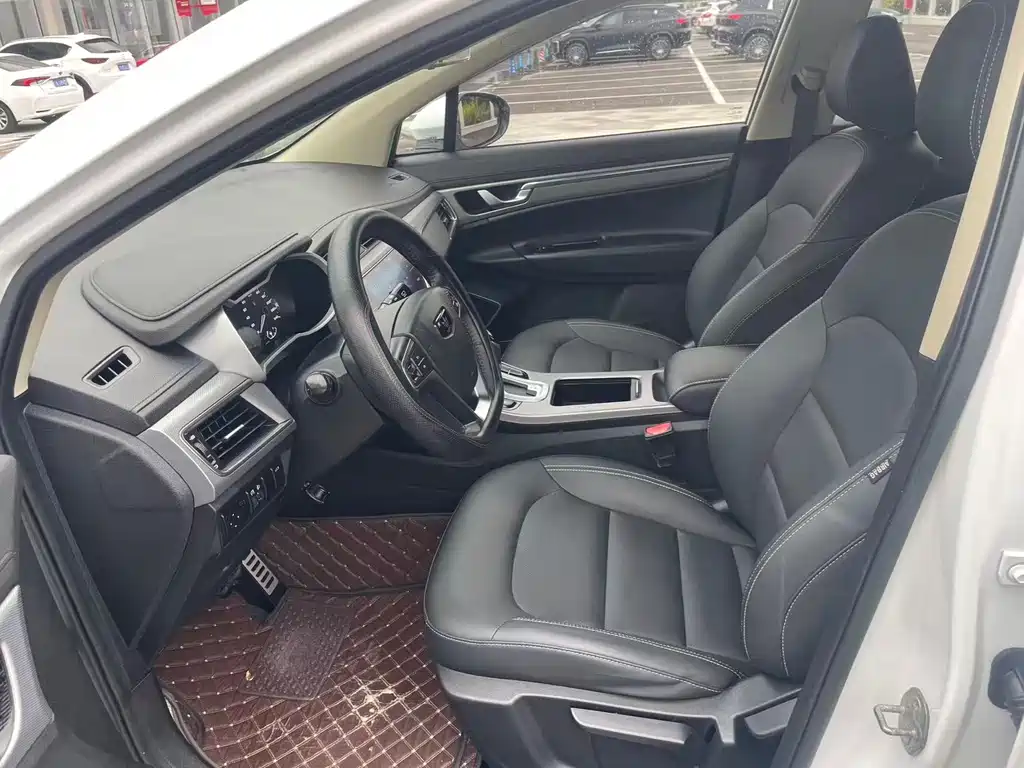 Emgrand GS 2018 Sports Edition 1.4T Automatic Style купить на сайте DeffCars